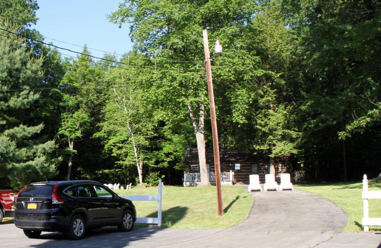Rock Castle Resort Лейк Джордж Екстериор снимка
