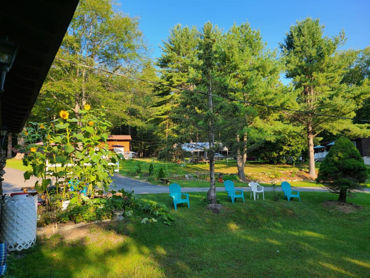 Rock Castle Resort Лейк Джордж Екстериор снимка