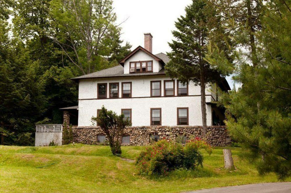Rock Castle Resort Лейк Джордж Екстериор снимка